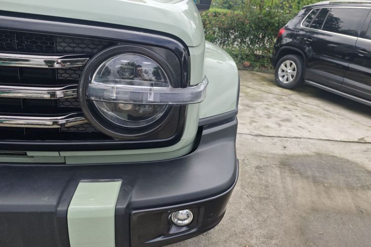 坦克300 2021款 城市版 2.0T 很有型车身外观36