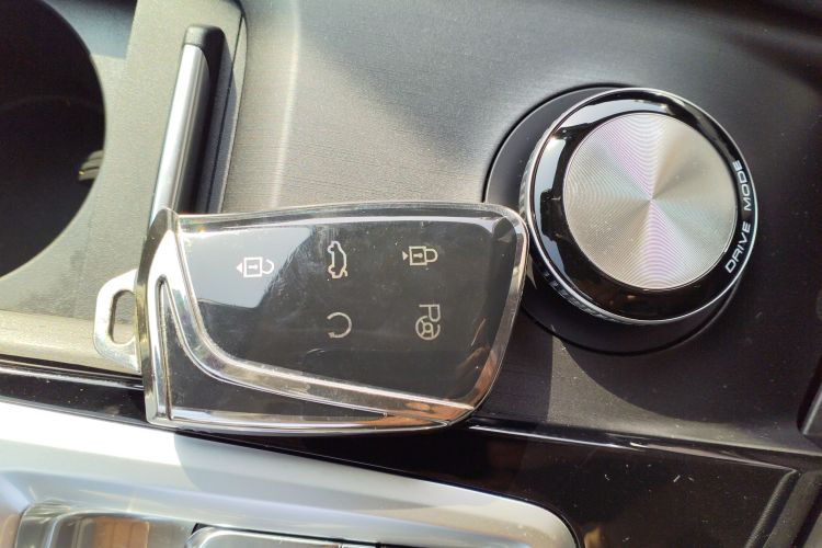 东风风神 皓极 2024款 马赫动力 1.5T 尊贵型中控内饰7001