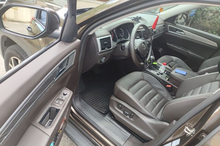 大众 途昂 2017款 530 V6 四驱豪华版中控内饰7003