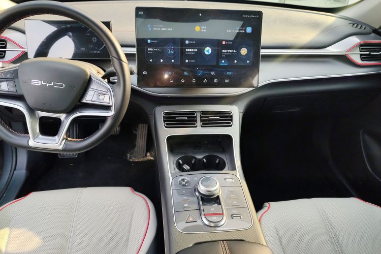 比亚迪 驱逐舰05 2023款 冠军版 DM-i 120KM 旗舰型中控内饰18
