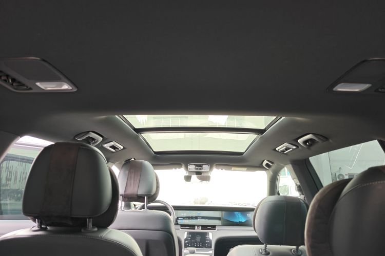 理想汽车 理想ONE 2021款 增程6座版中控内饰22