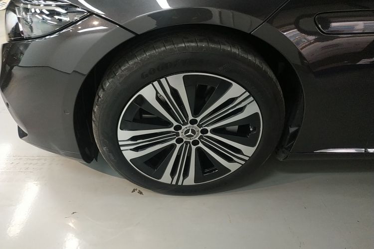 奔驰EQS 2022款 改款 450+ 先锋版车身外观6007