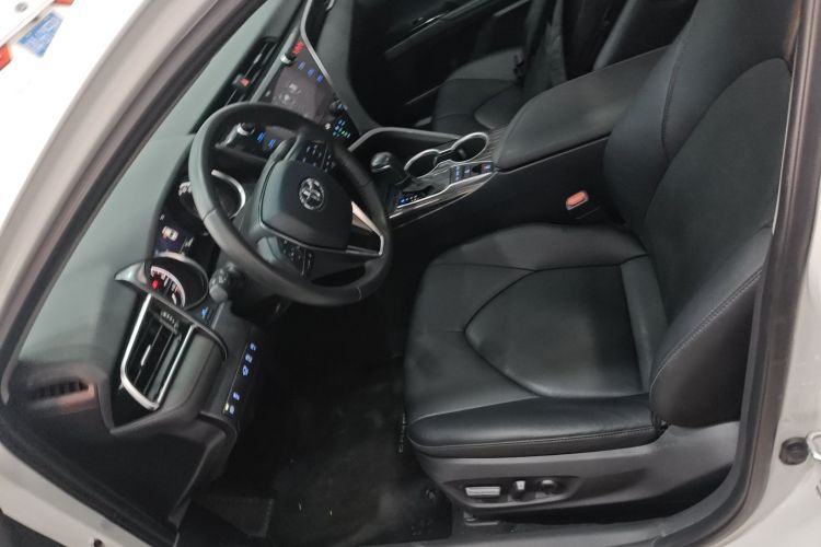 丰田 凯美瑞 2019款 改款 2.5G 豪华版中控内饰19