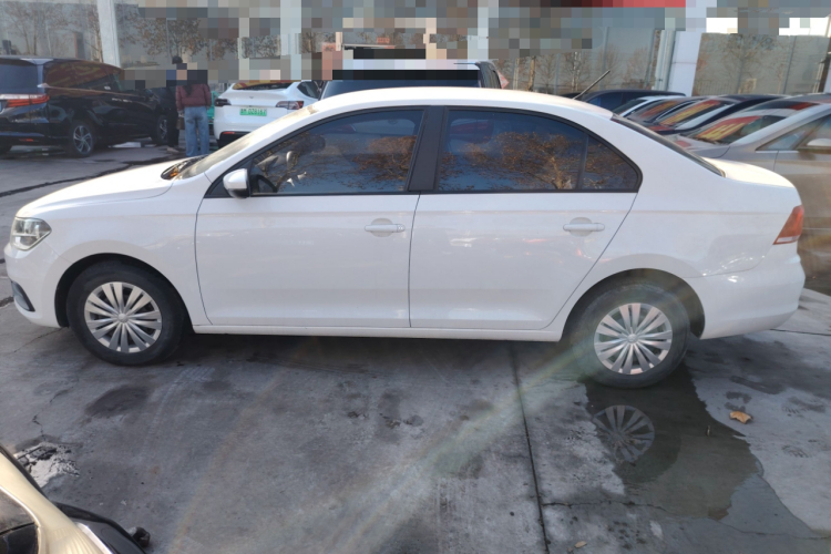 大众 桑塔纳 2019款 1.5L 自动风尚版 国VI车身外观4