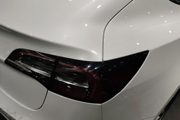 特斯拉 Model 3 2020款 改款 标准续航后驱升级版车身外观6006