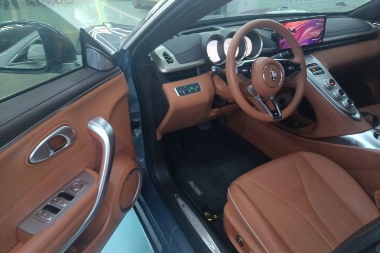 欧拉闪电猫 2022款 555km 豪华版中控内饰20