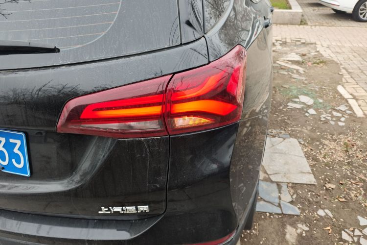 雪佛兰 探界者 2022款 535T 驰界版车身外观6006