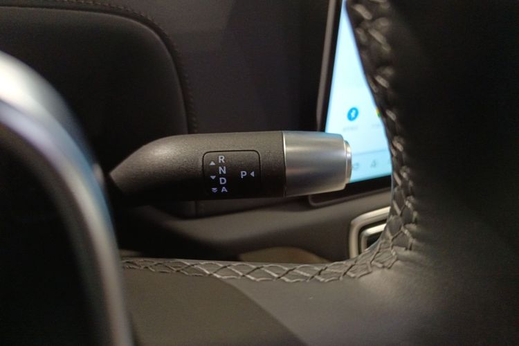 理想汽车 理想L9 2025款 Ultra 智能焕新版中控内饰18