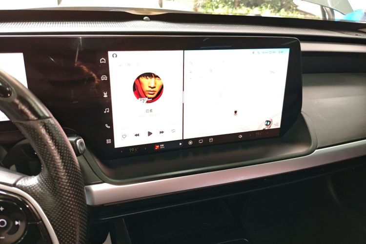 小鹏P7 2022款 480N+局部细节16