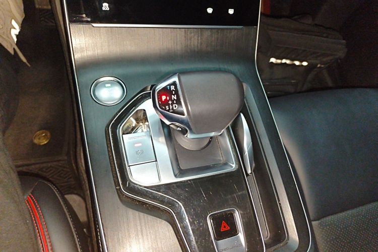 北京汽车 北京X7 2023款 1.5TD DCT超享+版局部细节18