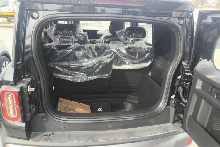 宝骏悦也Plus 2026款 301km旗舰版局部细节23