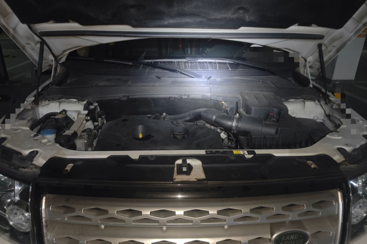 路虎 神行者2 2014款 2.0T Si4 SE汽油版局部细节24