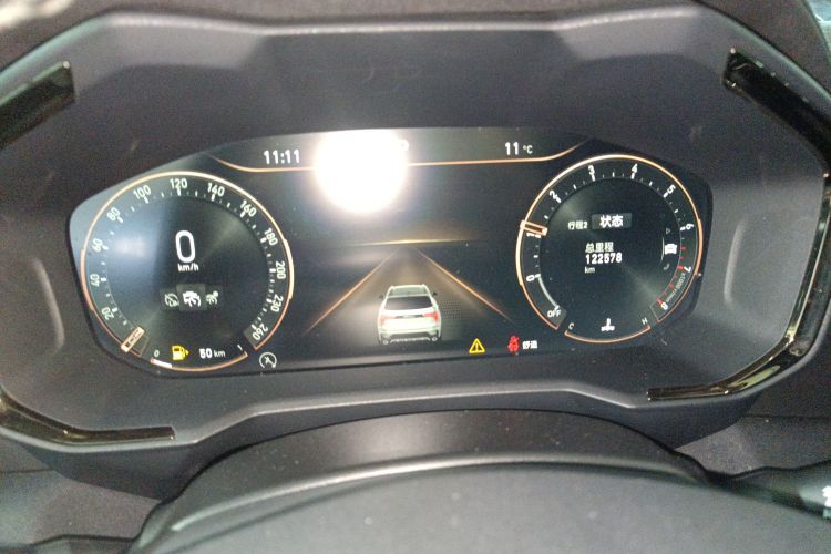 领克01 2021款 2.0TD 四驱暗夜版中控内饰14