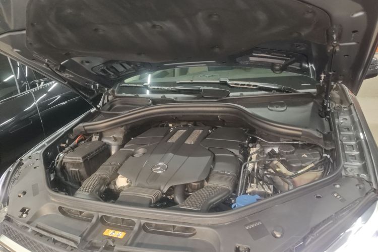 奔驰GLE 2017款 GLE 400 4MATIC局部细节24