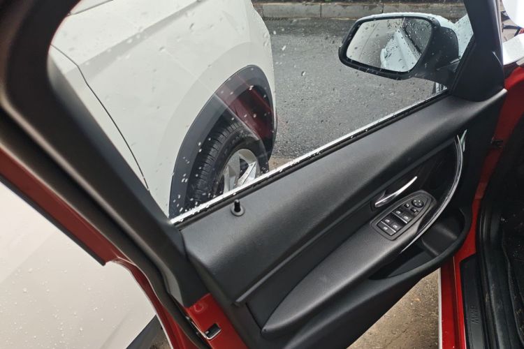 宝马3系 2018款 320Li 时尚型中控内饰7007