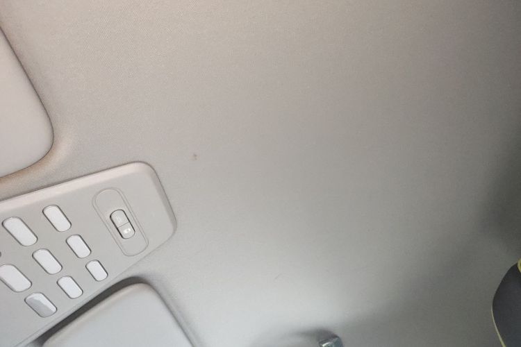 宝骏E100 2019款 250KM 智行版局部细节22