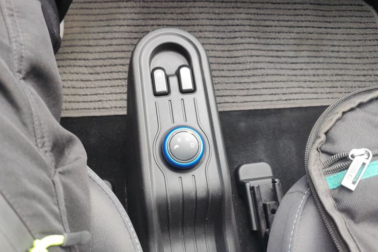 五菱汽车 宏光MINIEV 2020款 悦享款 磷酸铁锂中控内饰18