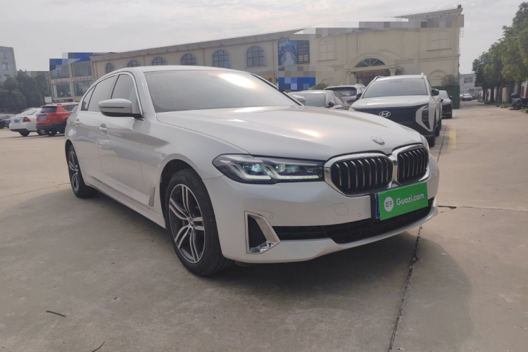 宝马5系 2021款 改款 530Li 领先型 豪华套装车身外观6002