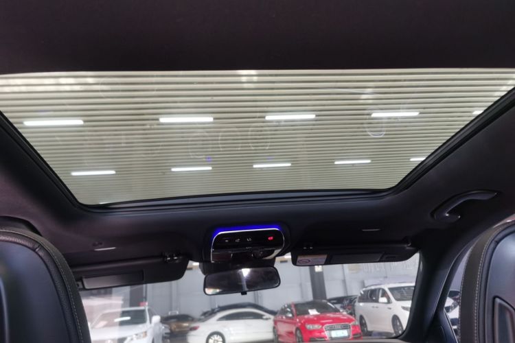 奔驰C级 2022款 C 260 L 运动版局部细节22