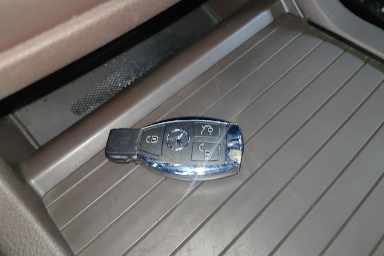 奔驰GLE 2019款 GLE 400 4MATIC 臻藏版中控内饰7001