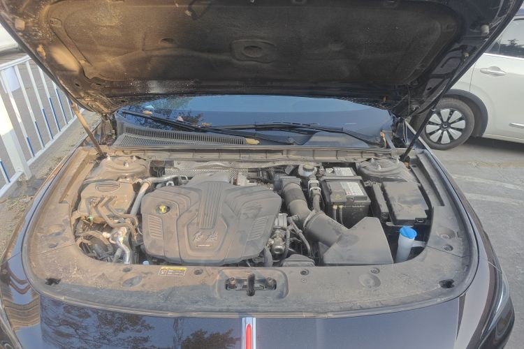 红旗H5 2024款 2.0T 自动智联旗畅版局部细节24