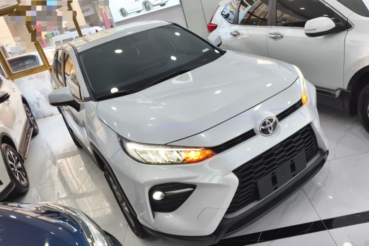 丰田 威兰达 2023款 2.0L CVT两驱领先版车身外观6002