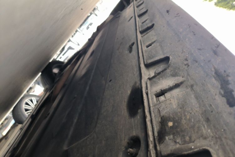 现代 菲斯塔 2019款 280TGDi 智速版 国VI机舱底盘29