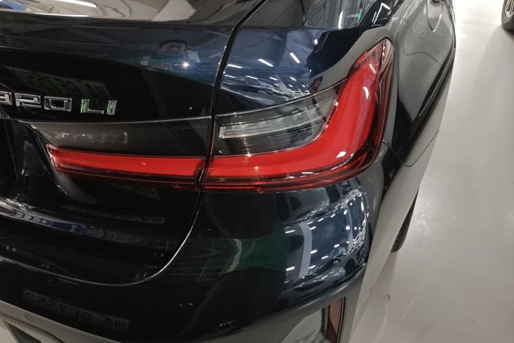 宝马3系 2023款 320Li M运动套装车身外观6006