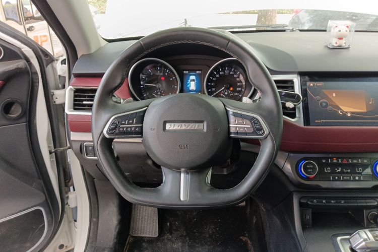 哈弗H6 Coupe 2021款 智联版 1.5T 自动两驱豪华智联版中控内饰13