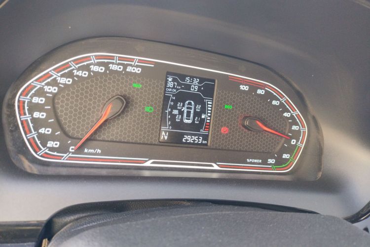 奇瑞新能源 瑞虎3xe 2018款 480 畅行版局部细节14