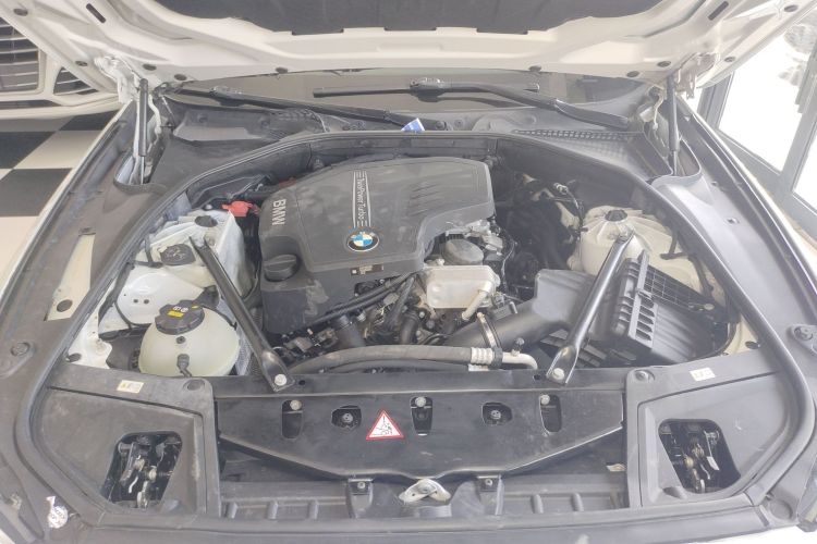 宝马5系 2017款 520Li 典雅型局部细节24