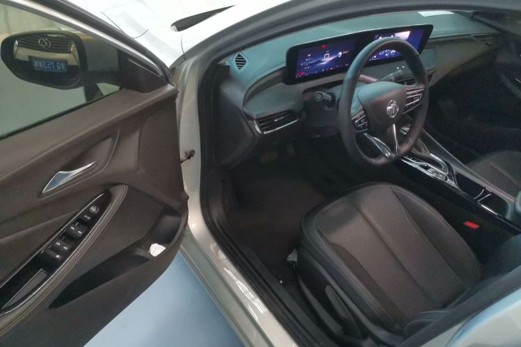 别克 威朗 2023款 Pro 乐享版中控内饰7003