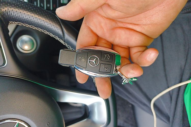 奔驰CLA 2018款 CLA 200 时尚型中控内饰7001