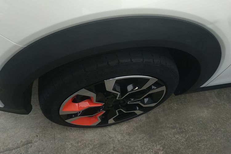 领克06 2020款 1.5T 耀Halo车身外观6007