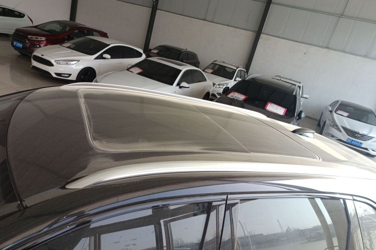 红旗HS3 2023款 1.5T 两驱善为版局部细节57