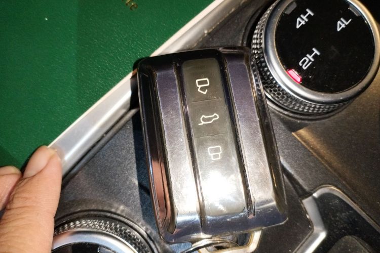 坦克300 2024款 2.0T 挑战者中控内饰7001