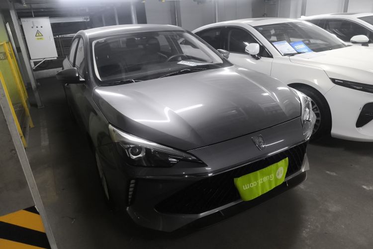 荣威i5 2023款 1.5L CVT豪华版车身外观6002