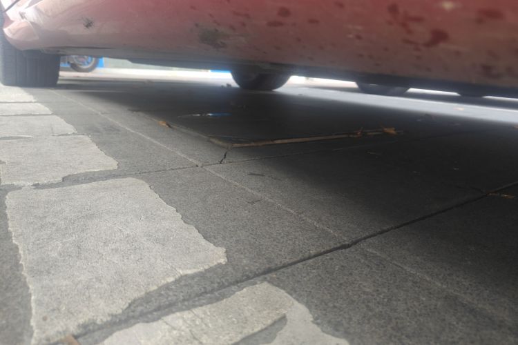 奔驰C级 2013款 C 300 运动型 Grand Edition局部细节9001