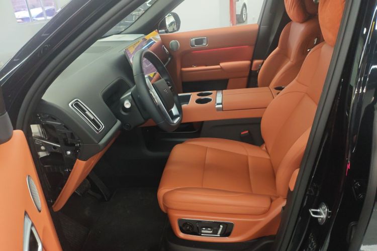 理想汽车 理想L8 2025款 Max 智能焕新版局部细节19