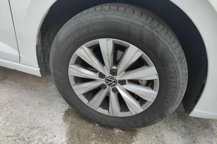 大众 朗逸 2023款 新锐 1.5L 自动新逸版车身外观10