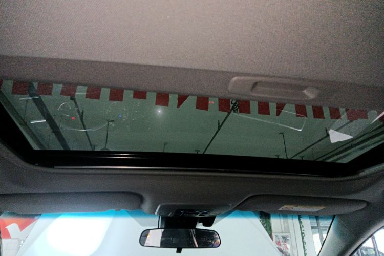 丰田 凯美瑞 2021款 2.0G 豪华版中控内饰22