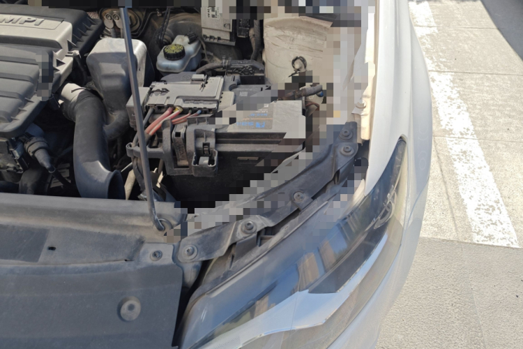 大众 Polo 2016款 1.4L 自动风尚型局部细节9007