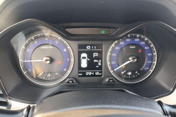 吉利汽车 远景X3 2019款 升级版 1.5L CVT尊贵型中控内饰14