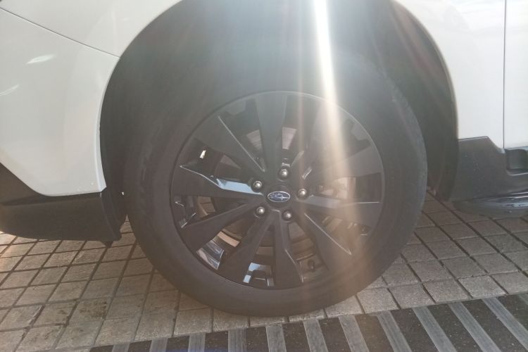 斯巴鲁 傲虎 2020款 改款 2.5i 特装版 EyeSight车身外观6007