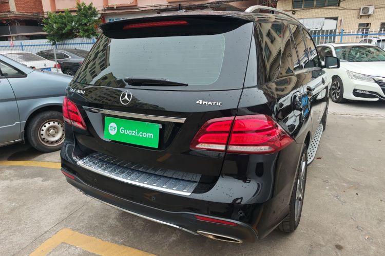 奔驰GLE 2017款 GLE 400 4MATIC车身外观7