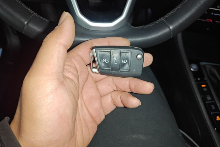 大众 速腾 2023款 300TSI DSG卓越版中控内饰11