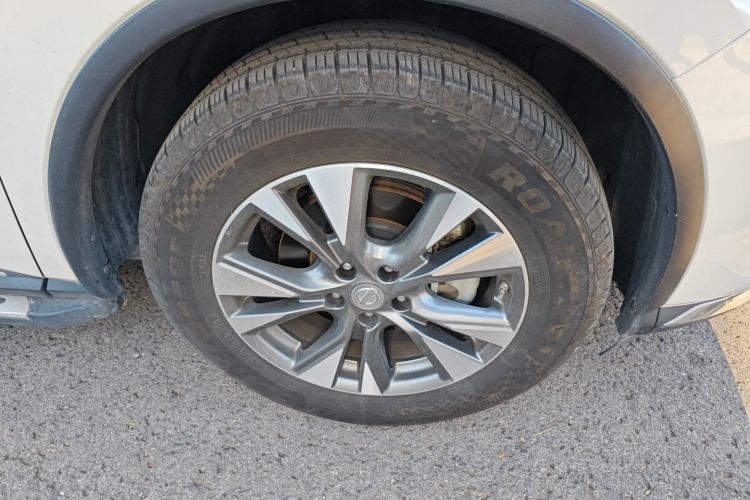 日产 楼兰 2019款 2.5L XL 两驱智联豪华版 国VI车身外观10