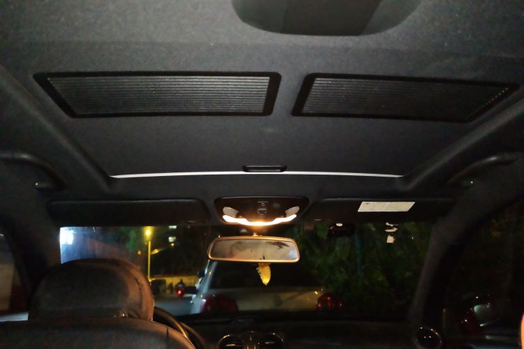 奔驰CLK级 2006款 CLK 200K 双门轿跑车中控内饰22