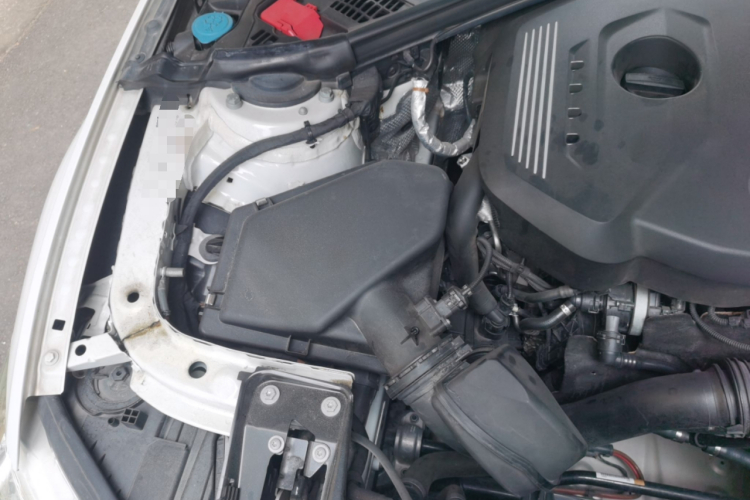 宝马3系 2019款 320Li M运动曜夜版局部细节9006