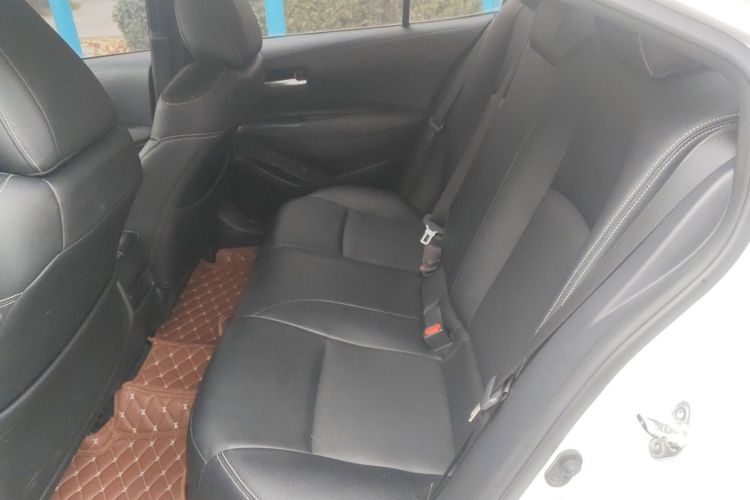 丰田 卡罗拉 2022款 TNGA 1.5L CVT先锋版中控内饰7004